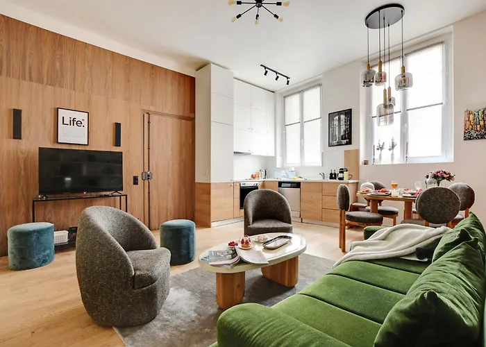 Luxury Paris, Paisible, 2 Chambres, Toute Commodites